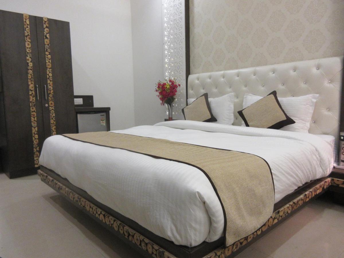 Riya Palace Agra  Ngoại thất bức ảnh