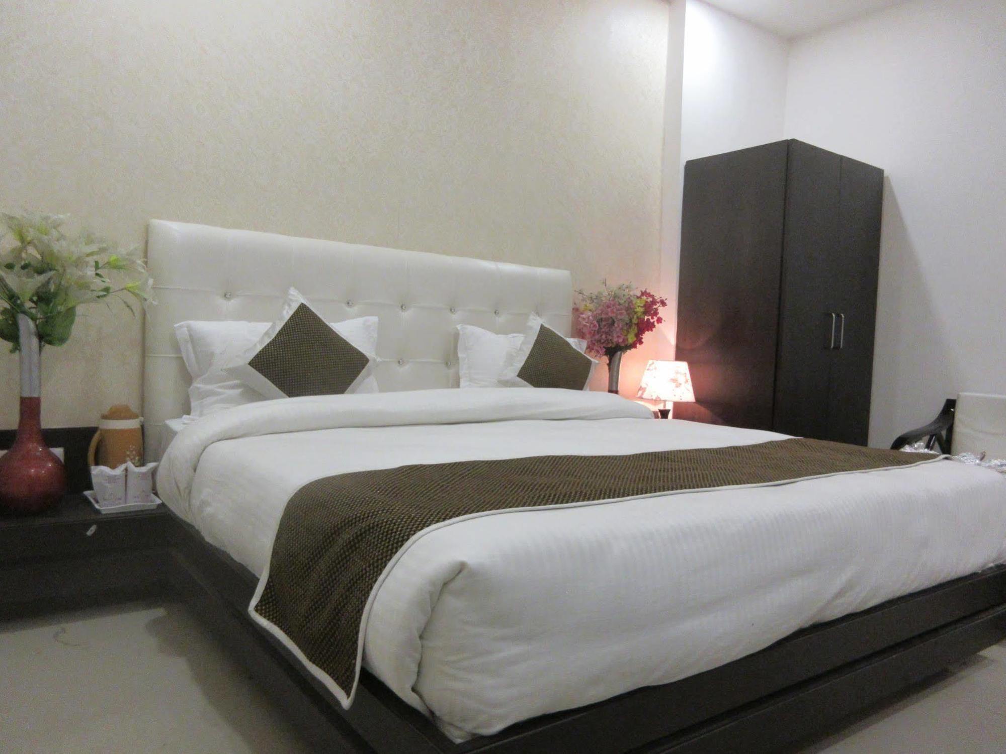 Riya Palace Agra  Ngoại thất bức ảnh